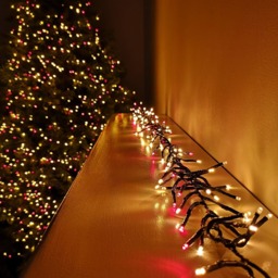 Premier 480 Red and Gold LED Multifunction Cluster Light 6.2m - Size: 5 x 620 x 5cm - Wilko