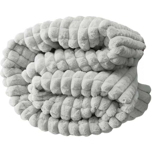 Groundlevel Large Grey Box Super Soft Luxury Faux Fur Throw - Size: 200 x 150 x 200cm - Wilko - image 1