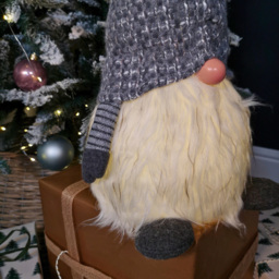 Samuel Alexander Dark Grey Sitting Gonk Christmas Decoration 50cm - Size: 50 x 22 x 17cm - Wilko - thumbnail 4