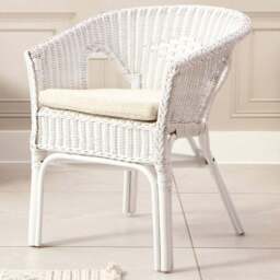 Desser Furniture White Wicker Adult Size Loom Chair with Cushion - Size: Single - Cream - Wilko