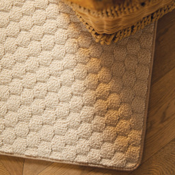 My Mat Ivory Sculptured Honeycomb Washable Rug 200 x 290cm - Cream - Wilko - thumbnail 6