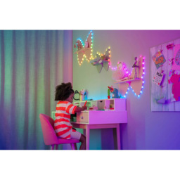 Twinkly 200 RGB Heart Shaped LED Smart Transparent Cable USB String Light 12m - Size: 12 x 5.6 x 18cm - n/a - Wilko - thumbnail 5