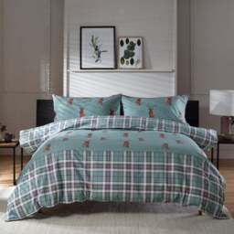 The Lyndon Company Highland Fell King Size Green and Red Duvet Set - Wilko