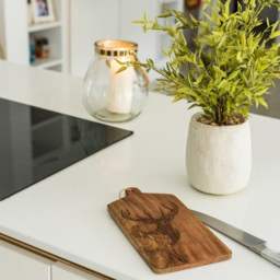 Marco Paul Rustic Brown Wooden Stag Chopping Board - Size: 30 x 15 x 5cm - Wilko - thumbnail 4