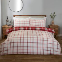 Balmoral Check Duvet Set Red King - Divante Finest - Wilko - thumbnail 3
