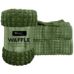 Velosso Olive Waffle Plush Throw 127 x 152cm - Size: 127 x 152 x 1cm - Polive - Wilko