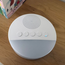Lifemax Soothing Sounds Night Light - Size: 9 x 9 x 3.1cm - White - Wilko - thumbnail 3