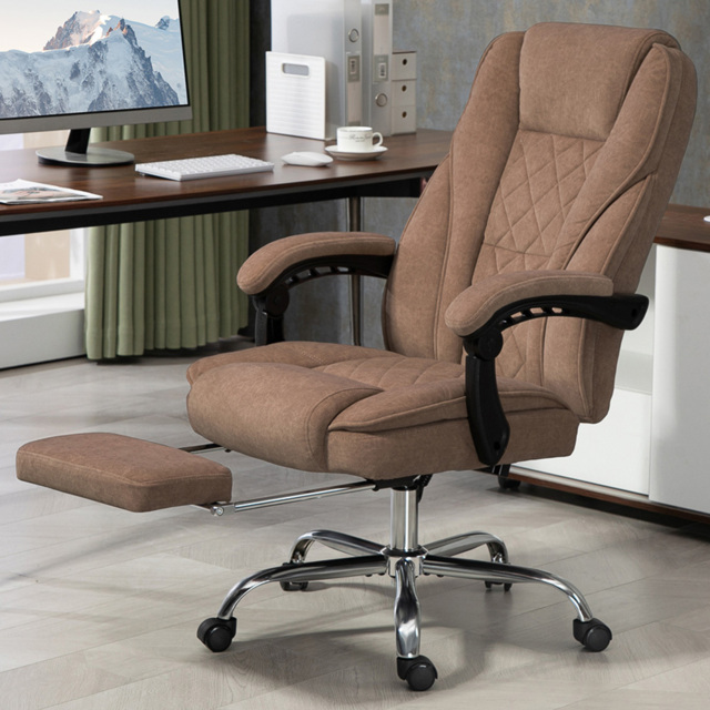 Vinsetto Brown Heated Reclining Massage Office Chair - Size: 119 x 67 x 72cm - Wilko - image 1