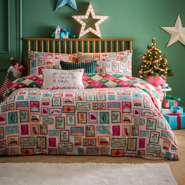 Furn King Size Dear Santa Printed Reversible Duvet Set - Multi - Wilko - image 1