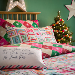 Furn King Size Dear Santa Printed Reversible Duvet Set - Multi - Wilko - thumbnail 3