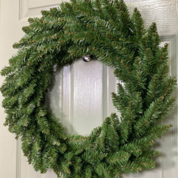 Samuel Alexander Christmas Wreath Green 60cm - Size: 60 x 60 x 60cm - Wilko - thumbnail 4