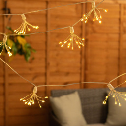 ValueLight Set of 10 Firework Clear Outdoor Solar String Light - Size: 7.5 x 230 x 5cm - White - ValueLights - Wilko - thumbnail 4