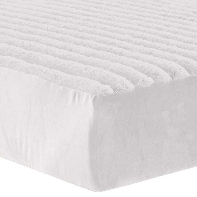Velosso Double White Jumbo Cord Fitted Bed Sheet - Wilko - image 1