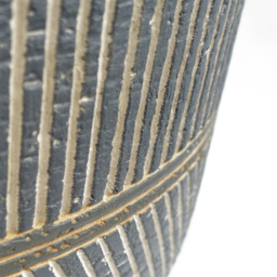 Leaf Maral Muted Blue and Grey Composite Planter with Etching 29 x 43cm - Size: 29 x 43 x 43cm - Wilko - thumbnail 5