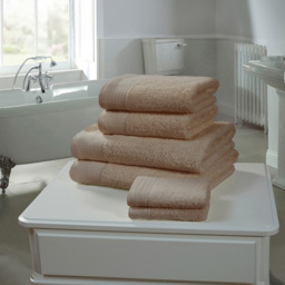 Rapport Home Chatsworth Super Soft 600gsm Combed Cotton Cream Hand Towel - Wilko - thumbnail 3