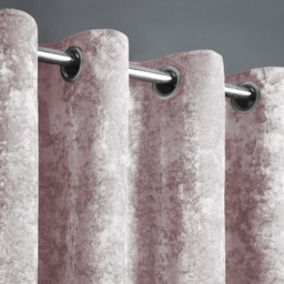 Intimates Blush Pink Plain Crushed Velvet Curtains 168X229cm - Size: W 168 x D 229cm - Wilko - thumbnail 3