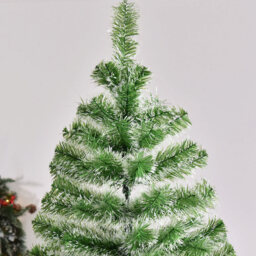 Everglow Green Christmas Tree with Metal Stand 6.8ft - Size: 7ft - Wilko - thumbnail 4