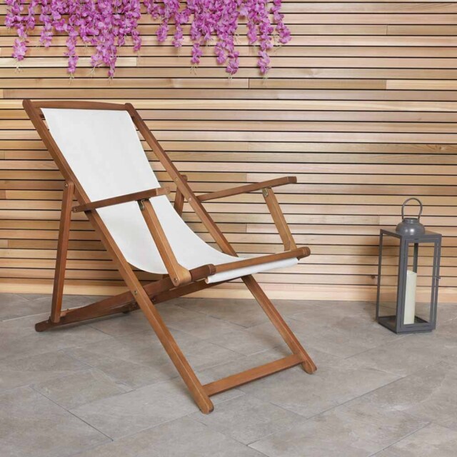 Charles Bentley Cream Eucalyptus Wooden Deck Chair - Size: 1 Seater - Wilko - image 1