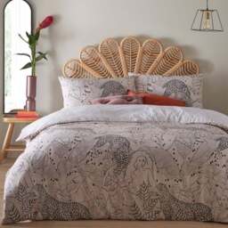 furn. Aurora Super King Size Pink Botanical Duvet Cover Set - Wilko - thumbnail 1