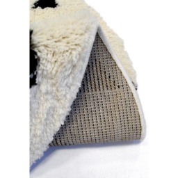 Homemaker Multicolour Snug Triangles Shaggy Rug 100cm - Size: 100 x 100cm - Wilko - thumbnail 5
