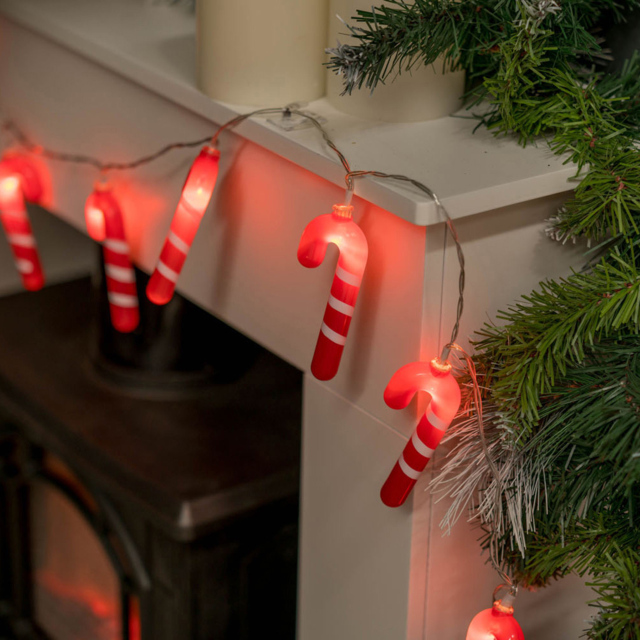 ValueLights 10 LED Candy Cane String Light - Size: 9.2 x 1.4 x 133cm - Red - Wilko - image 1