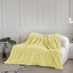 Velosso Bellissima Lemon Plush Throw 150 x 200cm - Size: 150 x 200 x 1cm - Wilko - thumbnail 3
