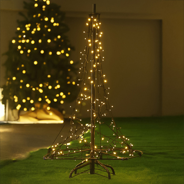 Xmas Haus 200 LED Warm White 1m - Size: 51 x 90 x 51cm - Black - Wilko - image 1