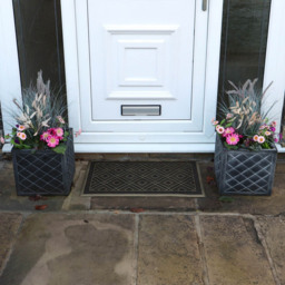 JVL Diamond Havana Rubber Pin Doormat 45 x 75cm - Black - JVL Homewares - Wilko - thumbnail 3