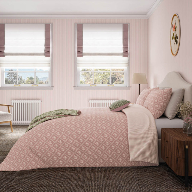 Helena Springfield Super King Size Pink Meadow Posy Duvet Set - Wilko - image 1