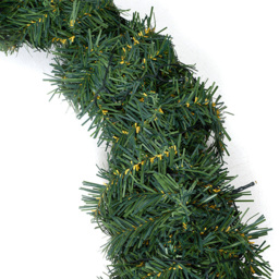Living and Home LED Artificial Christmas Garland with Pine Needles 270cm - Size: 28 x 28 x 270cm - Green - Wilko - thumbnail 6