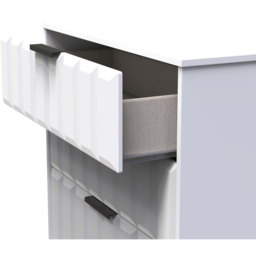 Crowndale New York 3 Drawer Matt White Deep Chest of Drawers Ready Assembled - Wilko - thumbnail 7