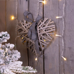 St Helens Light Grey Wicker Heart Christmas Decoration - Size: 4 x 19 x 19cm - Wilko - thumbnail 3