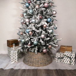 Samuel Alexander Soft White Glitter Artificial Snow Blanket Decoration - Size: 90 x 240 x 90cm - Wilko - thumbnail 6