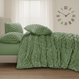 Velosso Super King Size Olive Chunky Popcorn Duvet Set - Wilko - thumbnail 3