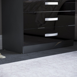 Vida Designs Hulio 5 Drawer Black Chest of Drawers - Wilko - thumbnail 6