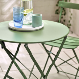 Furniturebox Cruz Green Metal 2 Seater Outdoor Bistro Set - Wilko - thumbnail 4