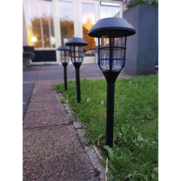 Luxform Solar Powered LED Le Mans Stake Light 4 Pack - Size: 12 x 12 x 44cm - Black - Wilko - thumbnail 3