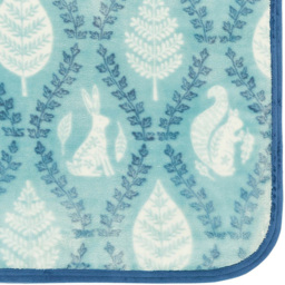 Helena Springfield Woodland Trellis Blue Fleece Throw 140 x 180cm - Size: 180 x 140 x 1cm - Blue / Teal - Wilko - thumbnail 3