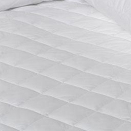 DreamEasy Super King Quilted Mattress Protector - White - Wilko - thumbnail 3