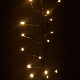 Premier 720 Vintage Gold LED Multifunction Cluster Light 9.3m - Size: 930 x 930 x 4cm - White - Wilko - thumbnail 4