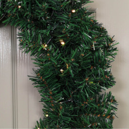 Samuel Alexander Warm White LED Pre Lit Christmas Wreath Green 60cm - Size: 38 x 60 x 38cm - Wilko - thumbnail 6