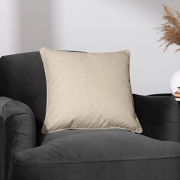 furn. Dakota Natural Tufted Cushion - Size: 45 x 45cm - Cream - Wilko - thumbnail 3