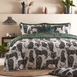 furn. Wildcat Super King Jungle Green Duvet Set - Wilko - thumbnail 6