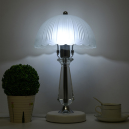 Living and Home Scalloped Table Lamp - Size: 42 x 25 x 25cm - White - Wilko - thumbnail 7