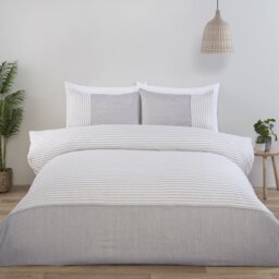 Hampton Linen Stripe Duvet Set - Natural/Superking - Size: Super King - Wilko - thumbnail 1