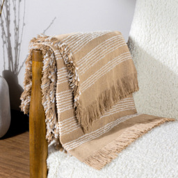Hoem Jour Nougat Woven Fringed Throw 130 x 180cm - Size: 180 x 130cm - Brown - Wilko - thumbnail 3