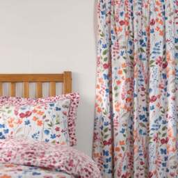 Serene Marnie Floral Curtains with Tie Backs 168 x 137cm - Size: W 168 x D  137cm - Multi - Wilko