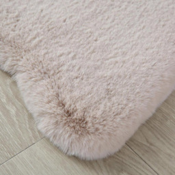 Biscuit Faux Rabbit Fur Pelt Rug 60cm - Wilko - thumbnail 4