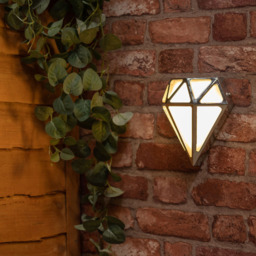 ValueLight Diamond Chrome LED Bathroom Outdoor Wall Light - Size: 8 x 18 x 16.5cm - Silver - ValueLights - Wilko - thumbnail 4