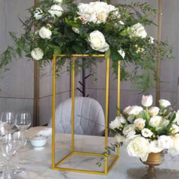 Living and Home Golden Metal Column Flower Stand - Size: 30 x 30 x 80cm - Wilko - thumbnail 3